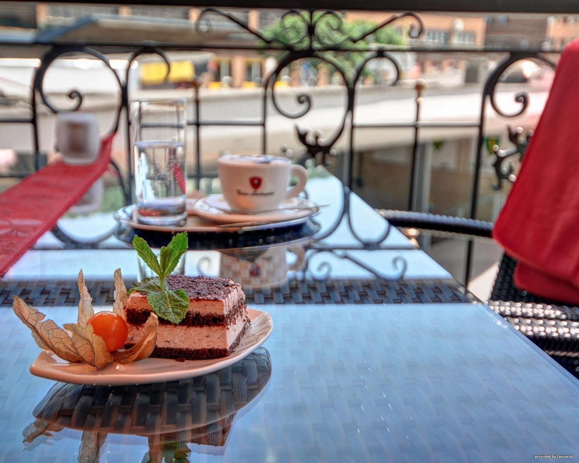 Palace Hotel Polom Zilina Bagian luar foto